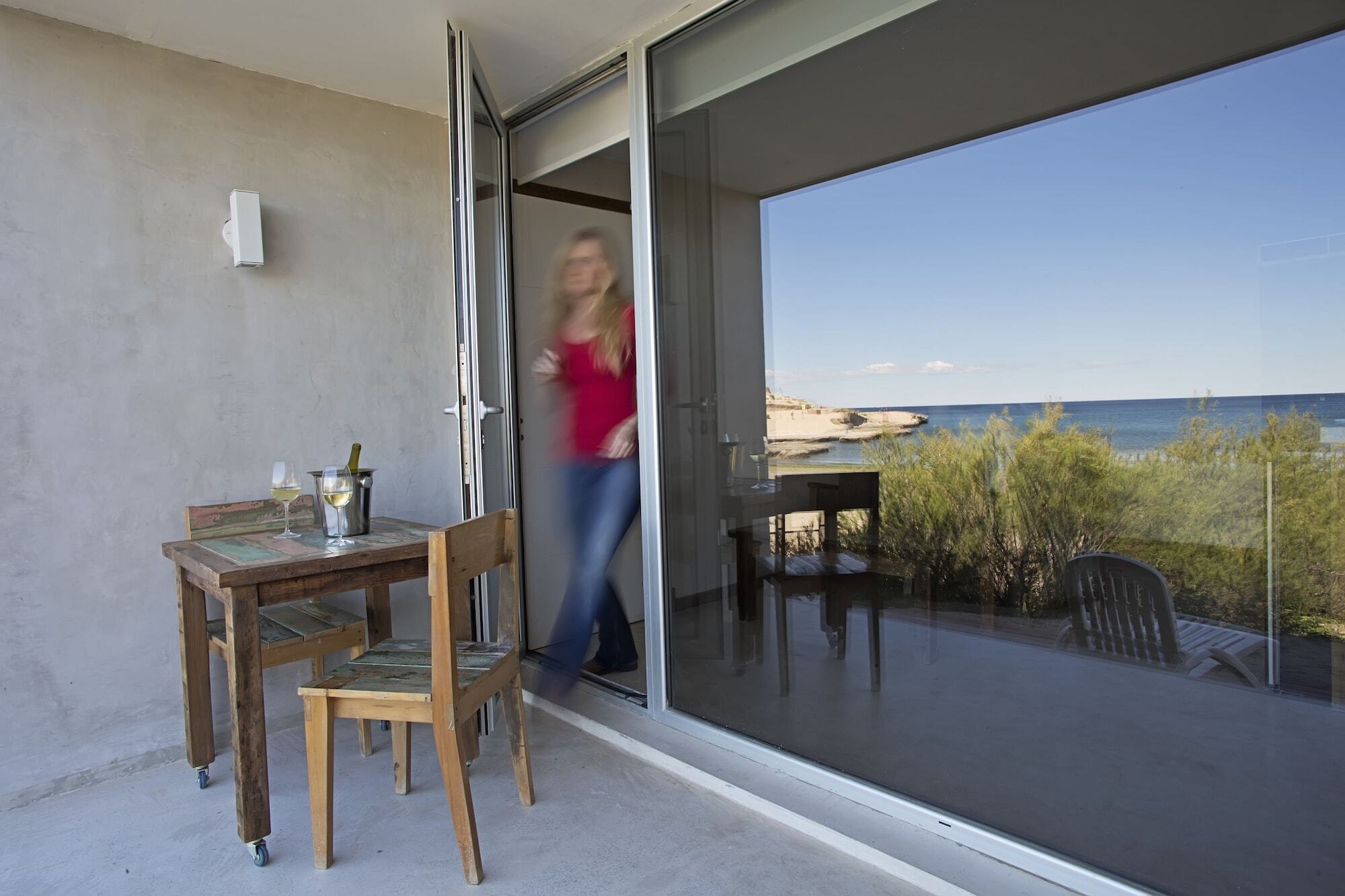 Oceano Patagonia By Nordic Aparthotel Puerto Piramides Exterior photo
